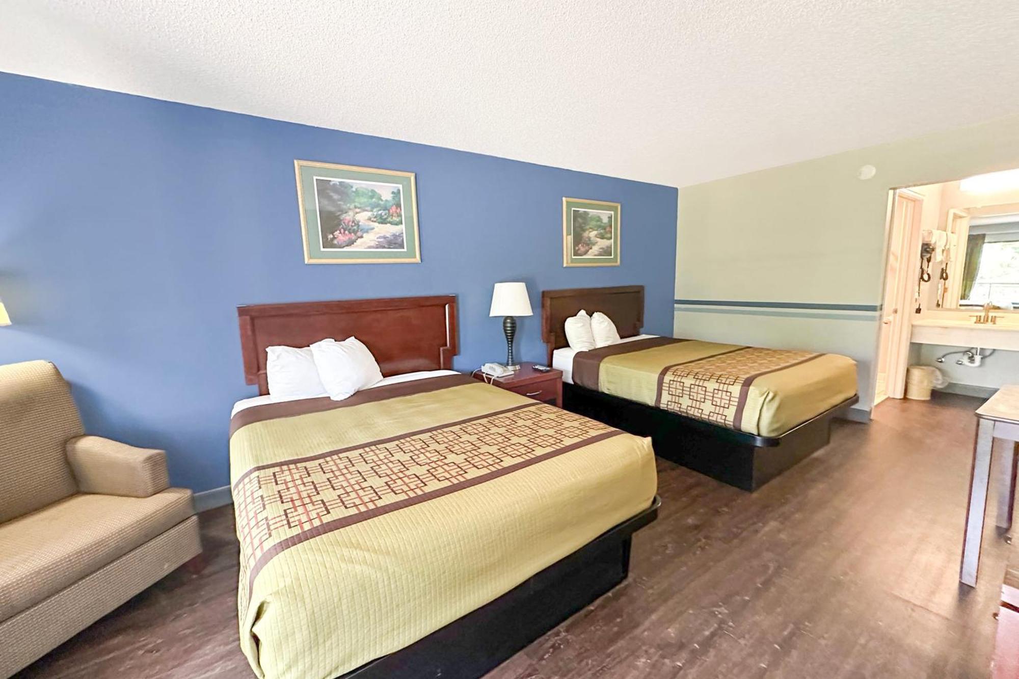 Executive Inn Ridgeway I-77 외부 사진