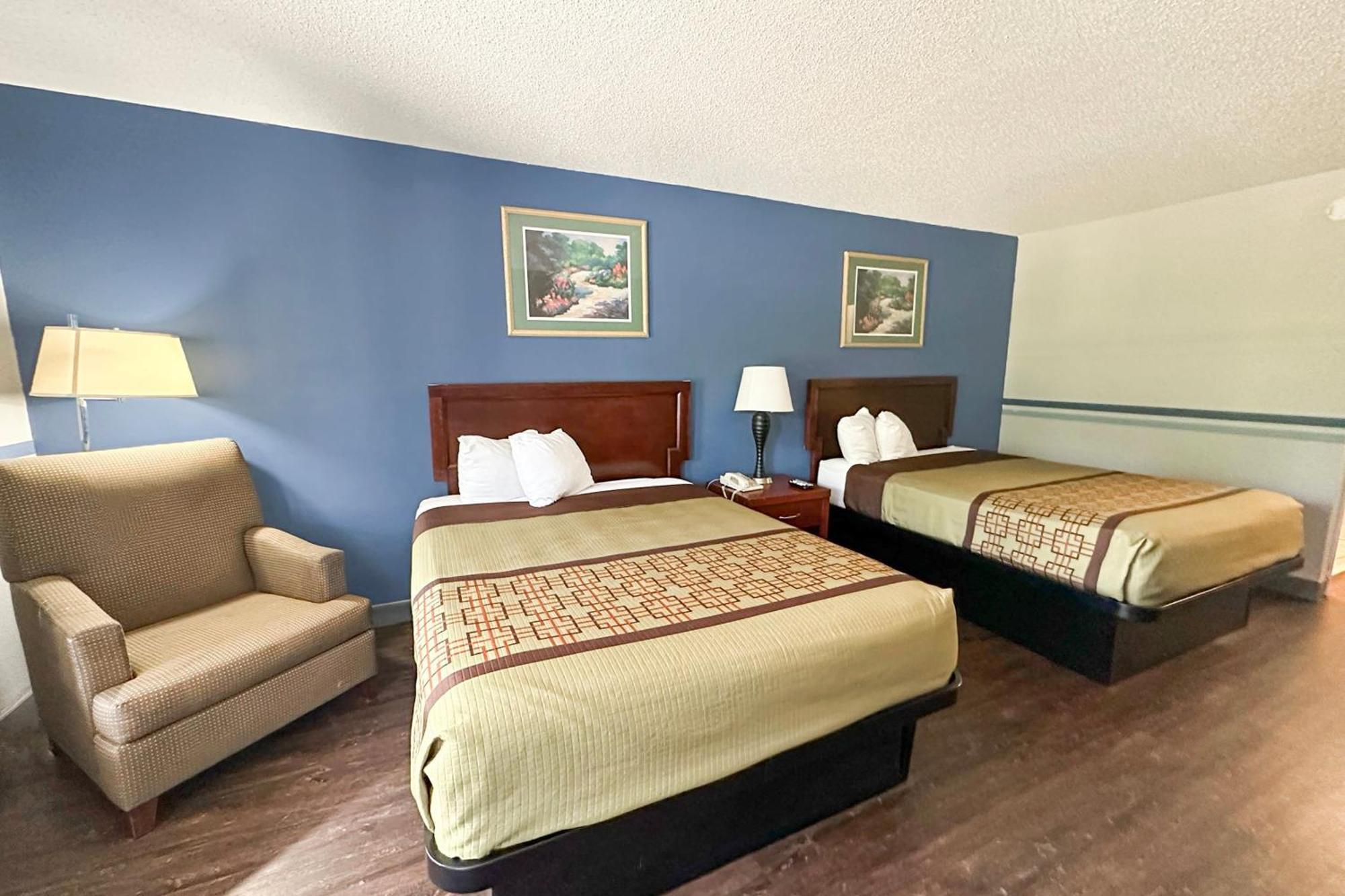 Executive Inn Ridgeway I-77 외부 사진